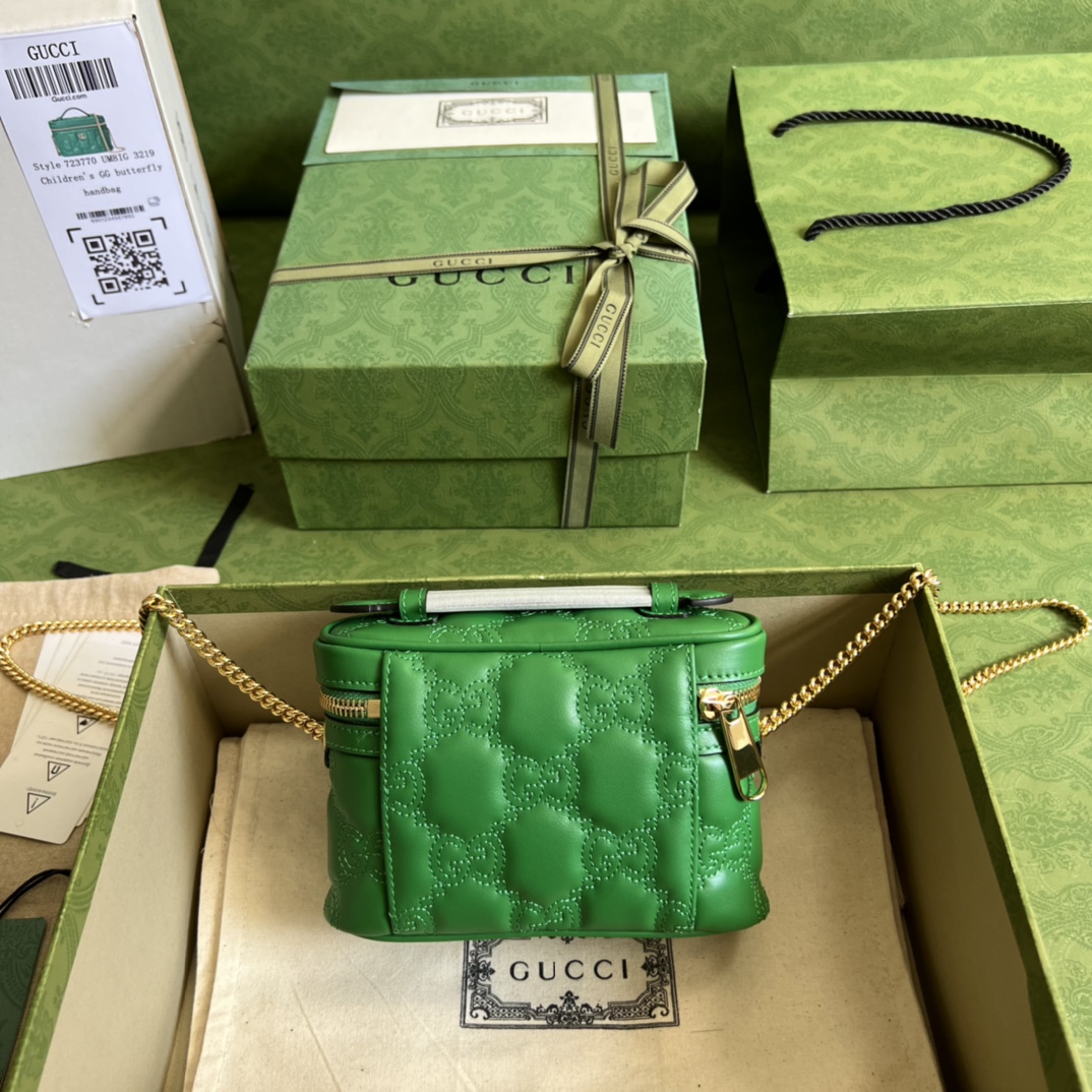 G*u*i gg matelassÉ top handle mini bag