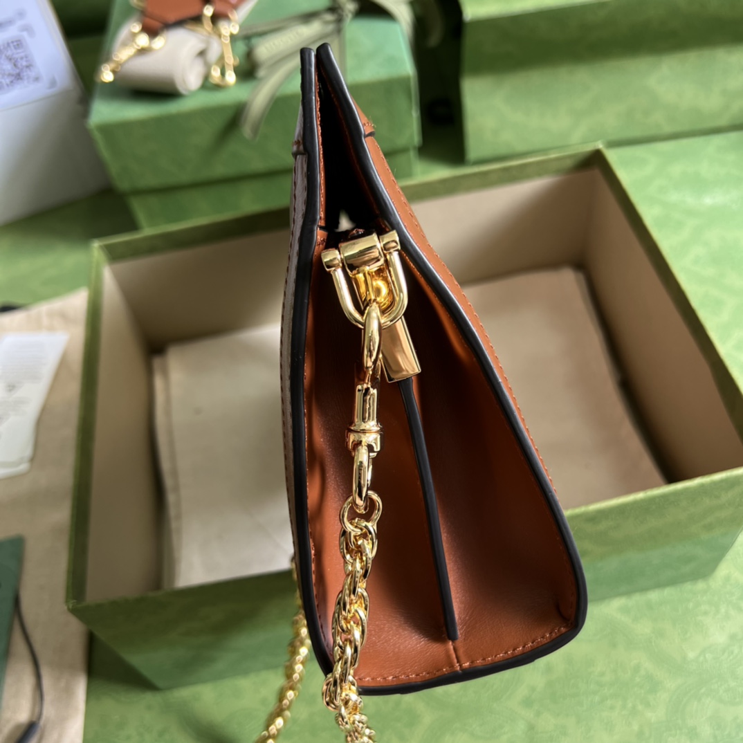 G*u*i gg matelassÉ small bag