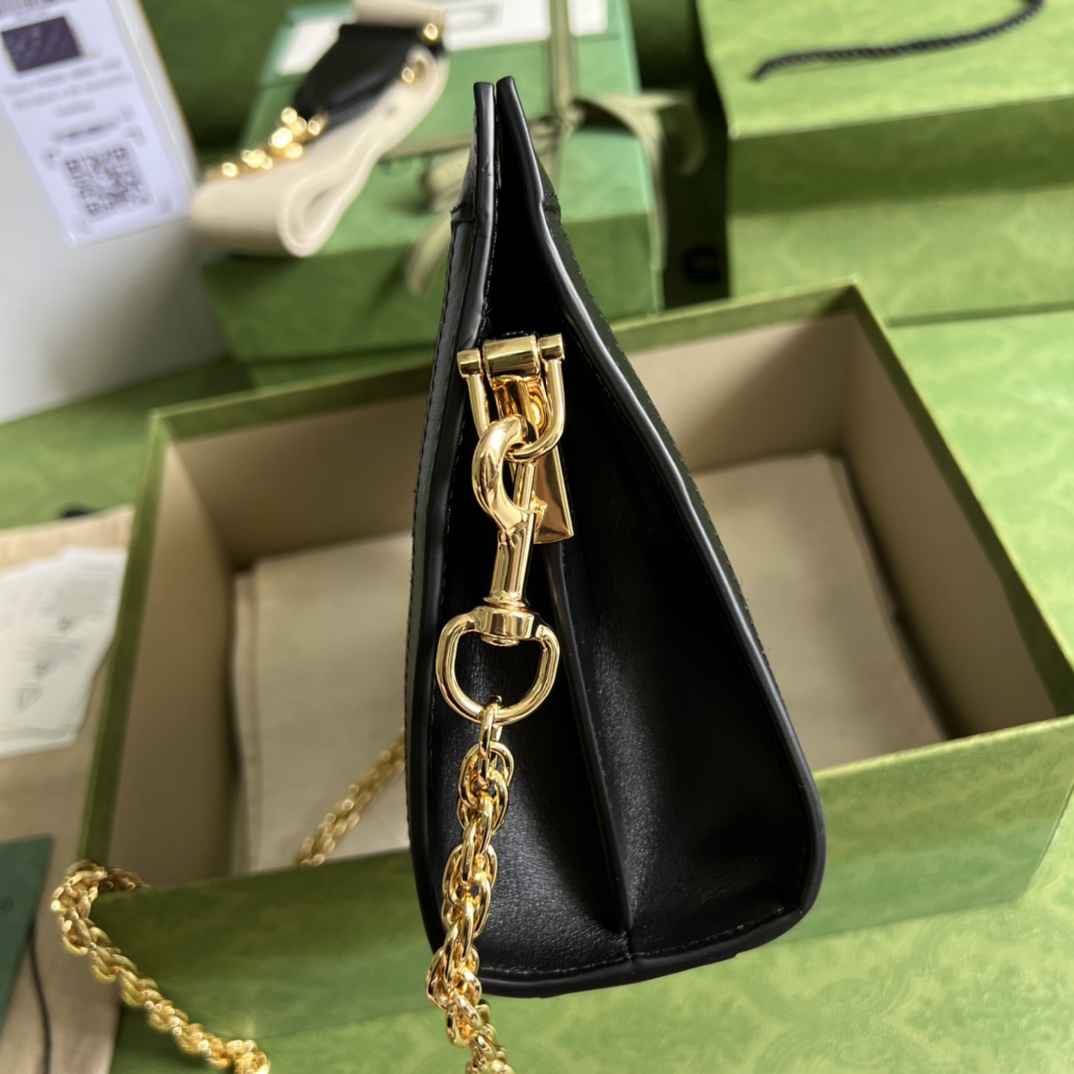 G*u*i gg matelassÉ small bag