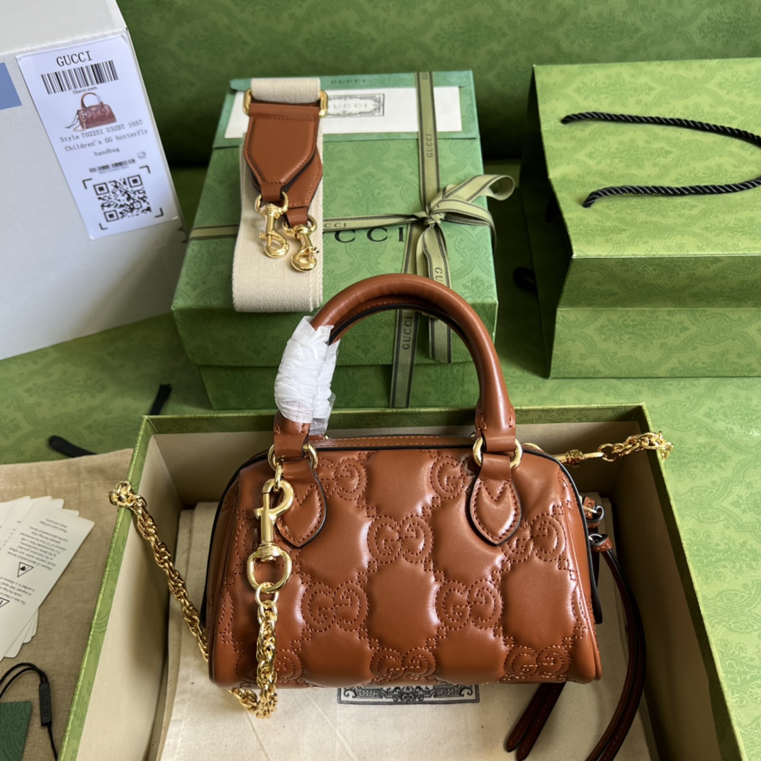 G*u*i gg matelassÉ mini bag