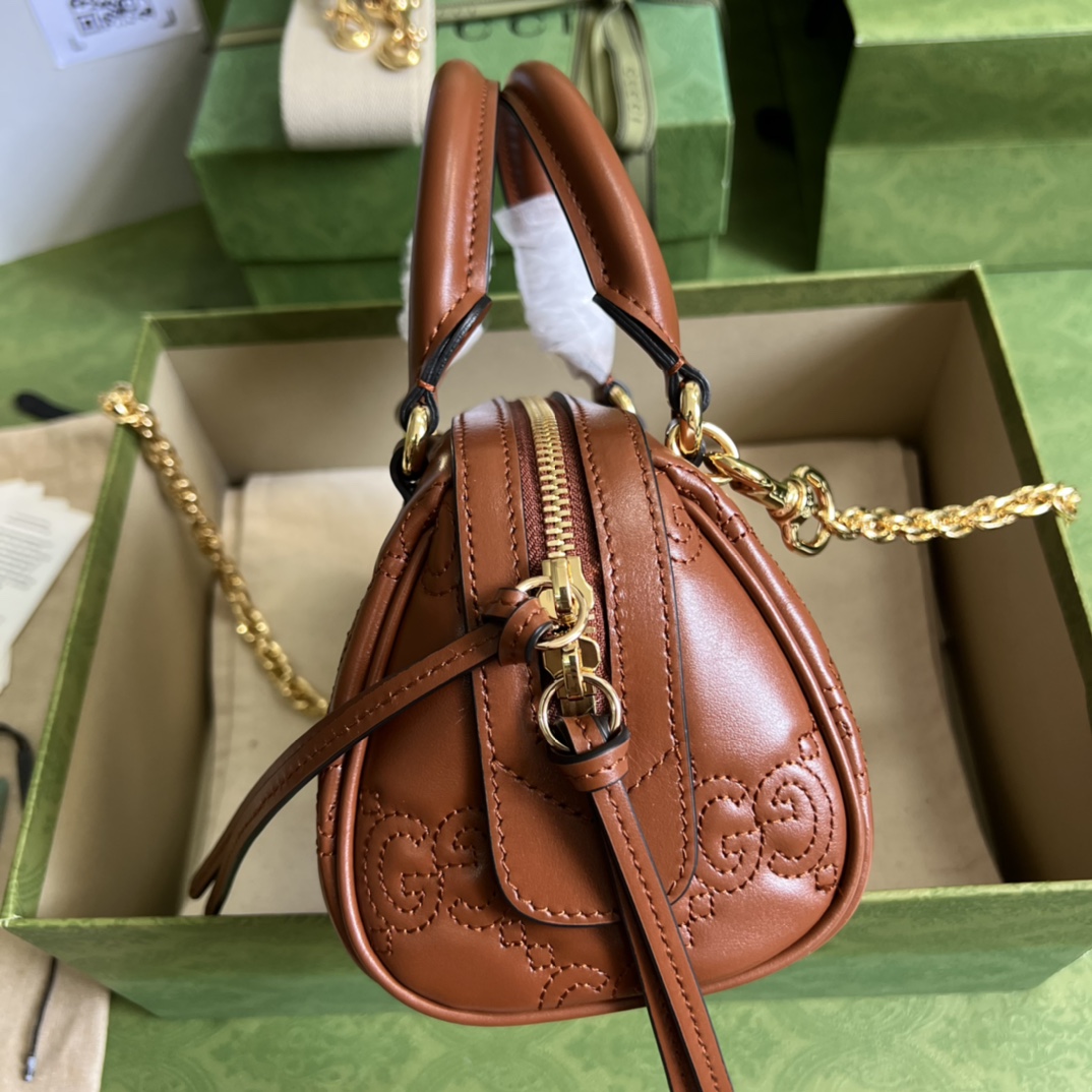 G*u*i gg matelassÉ mini bag