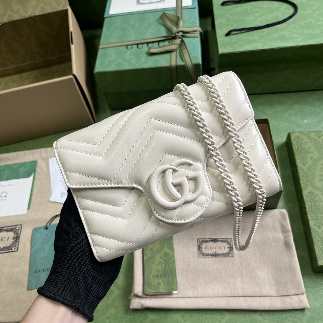G*u*i gg marmont mini bag