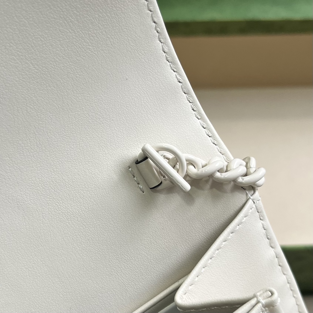 G*u*i gg marmont mini bag