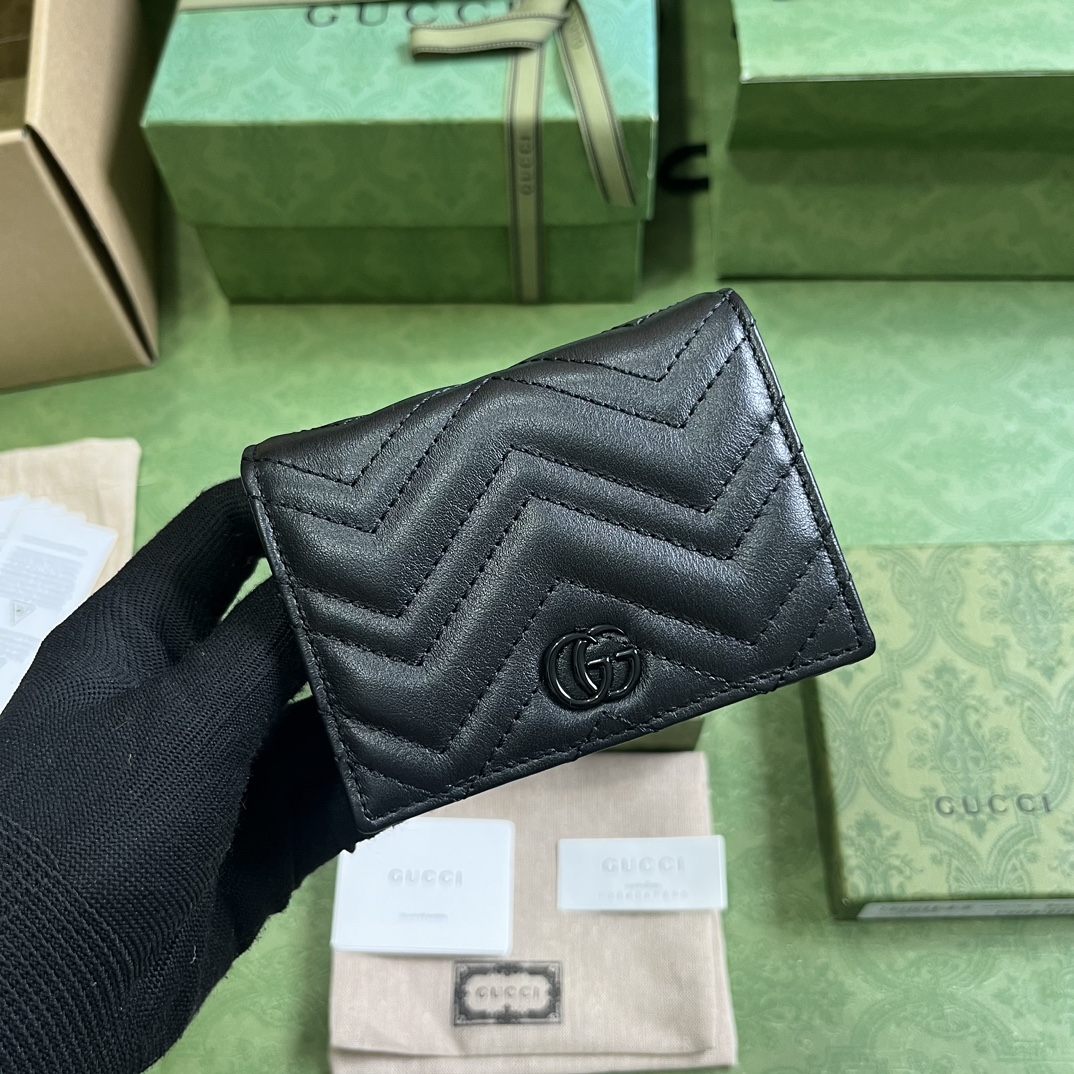 G*u*i gg marmont card case wallet