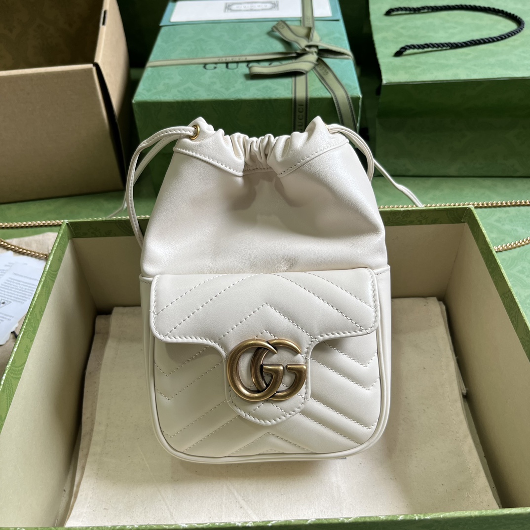 G*u*i gg marmont mini bucket bag