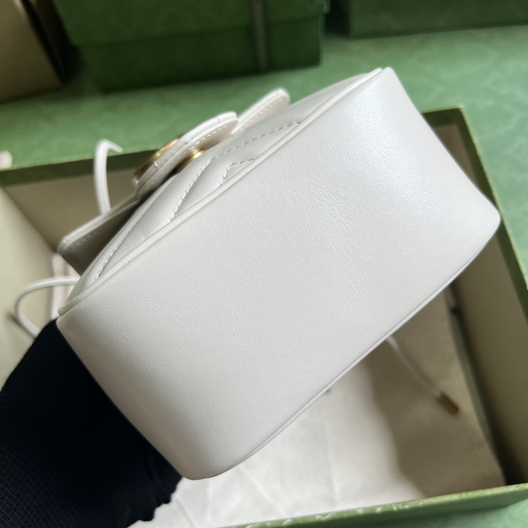 G*u*i gg marmont mini bucket bag