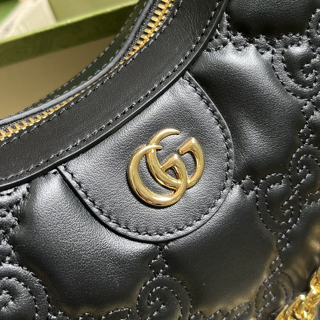 G*u*i gg matelassÉ small shoulder bag