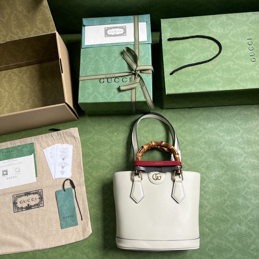 G*u*i diana small tote bag