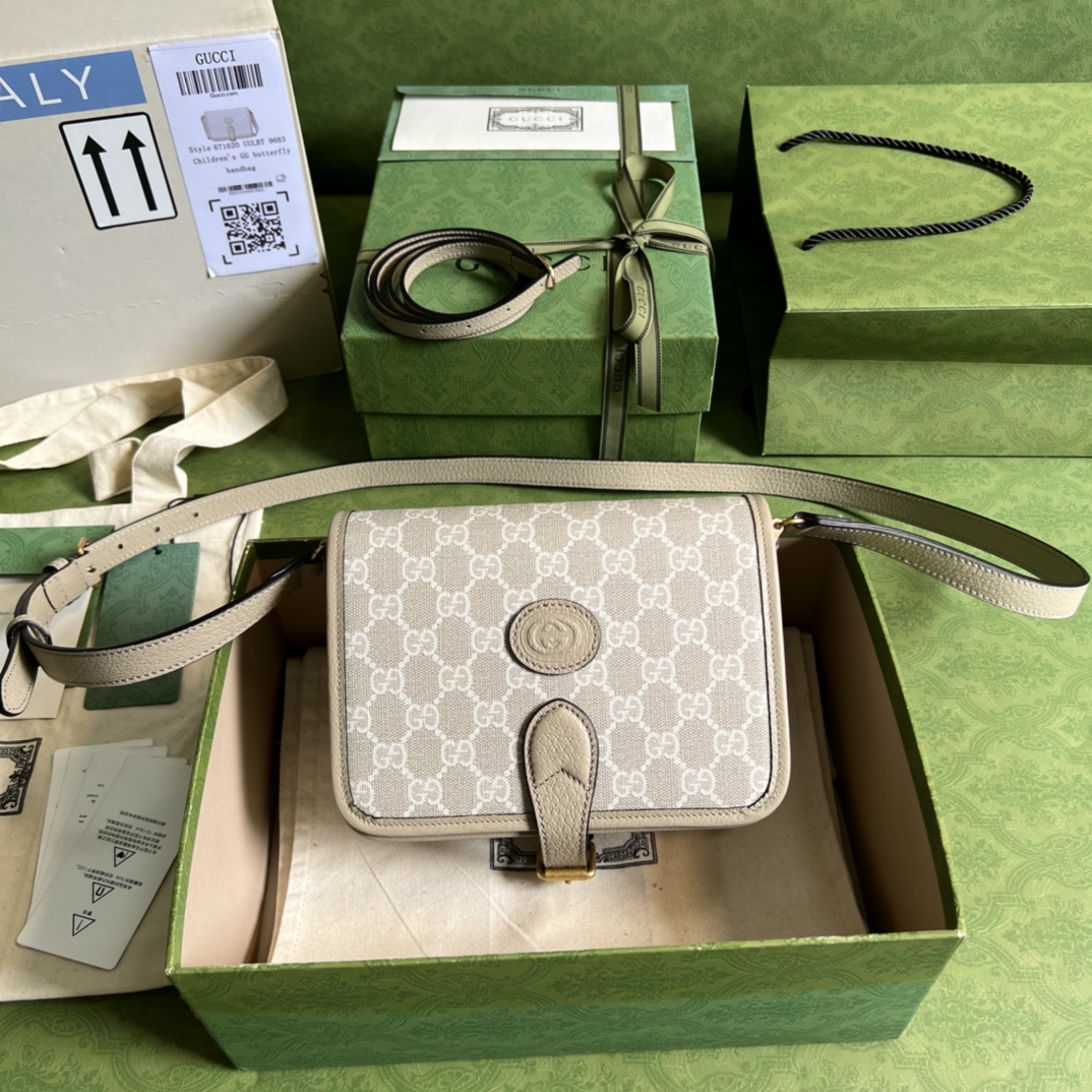 G*u*i mini shoulder bag with interlocking g