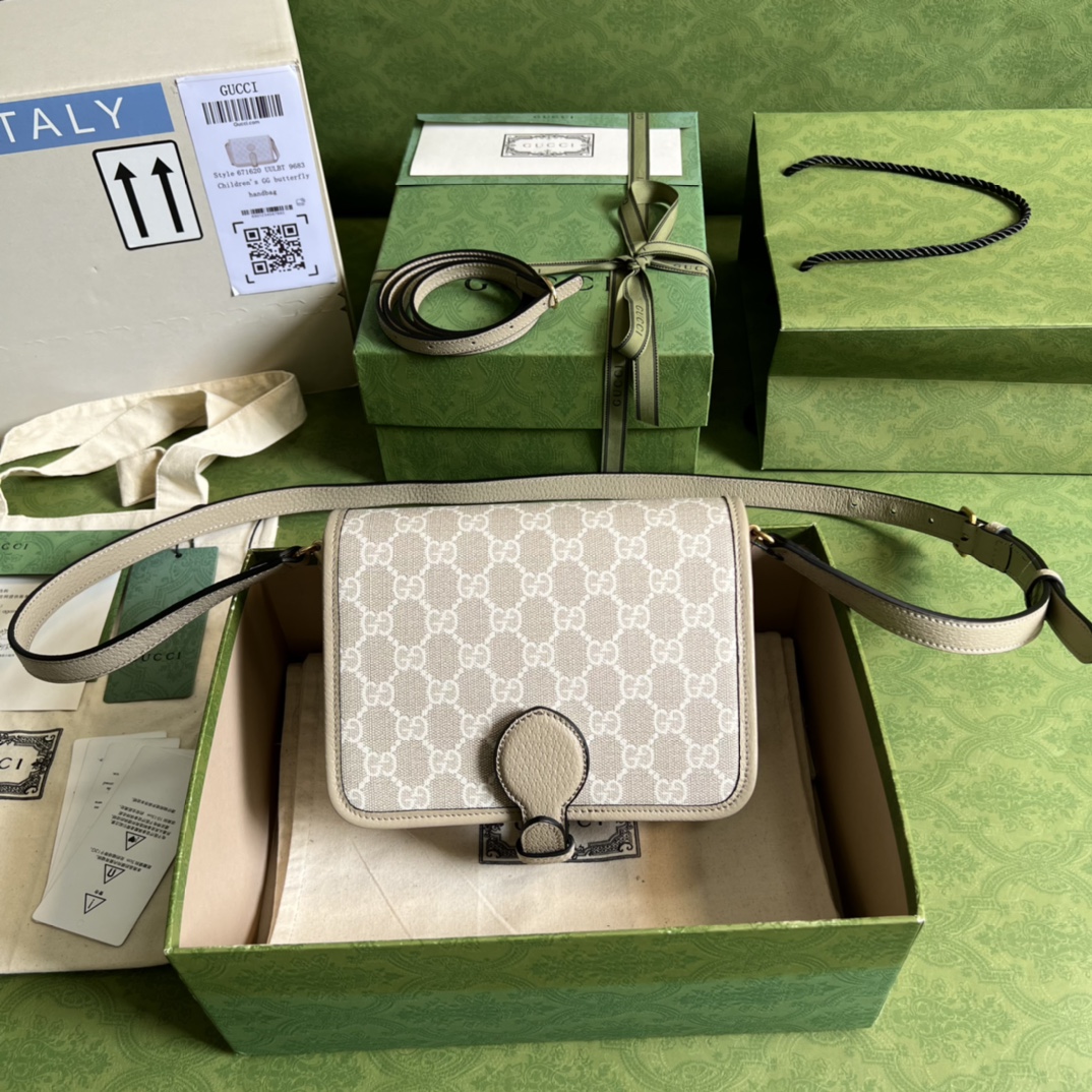 G*u*i mini shoulder bag with interlocking g