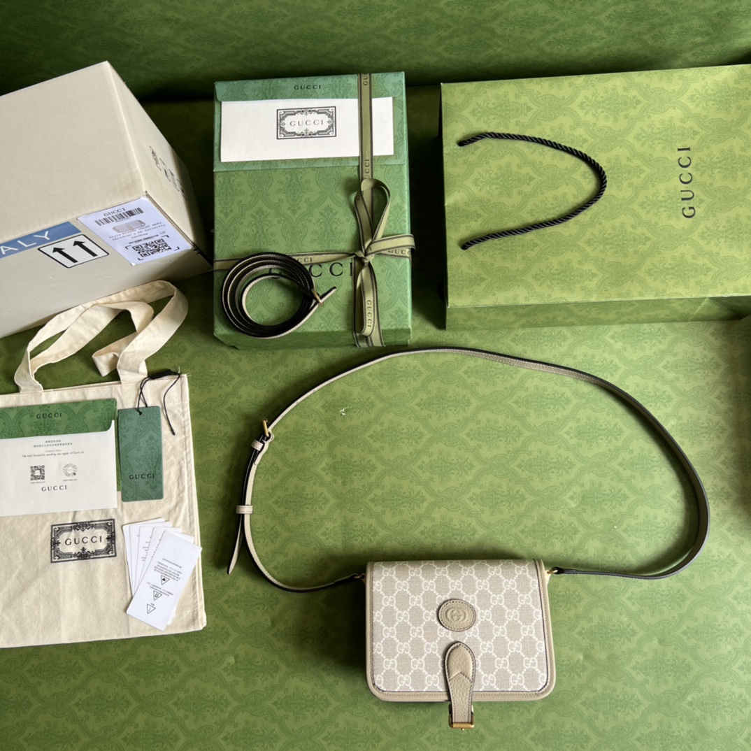 G*u*i mini shoulder bag with interlocking g