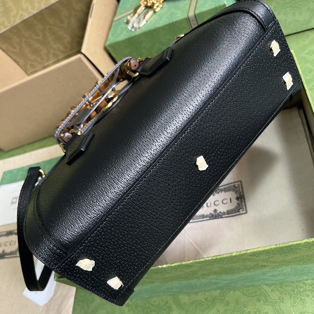 G*u*i diana small shoulder bag