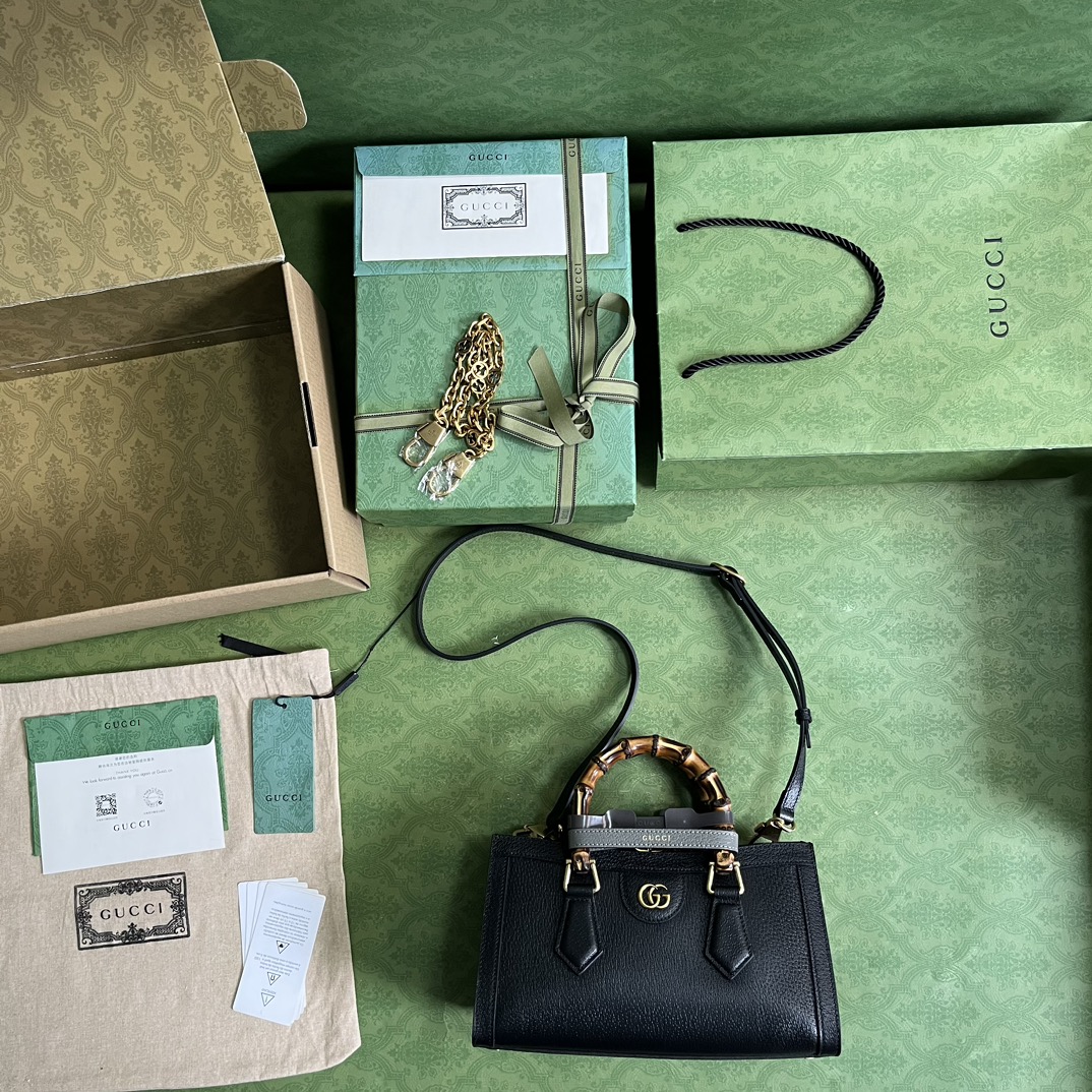 G*u*i diana small shoulder bag