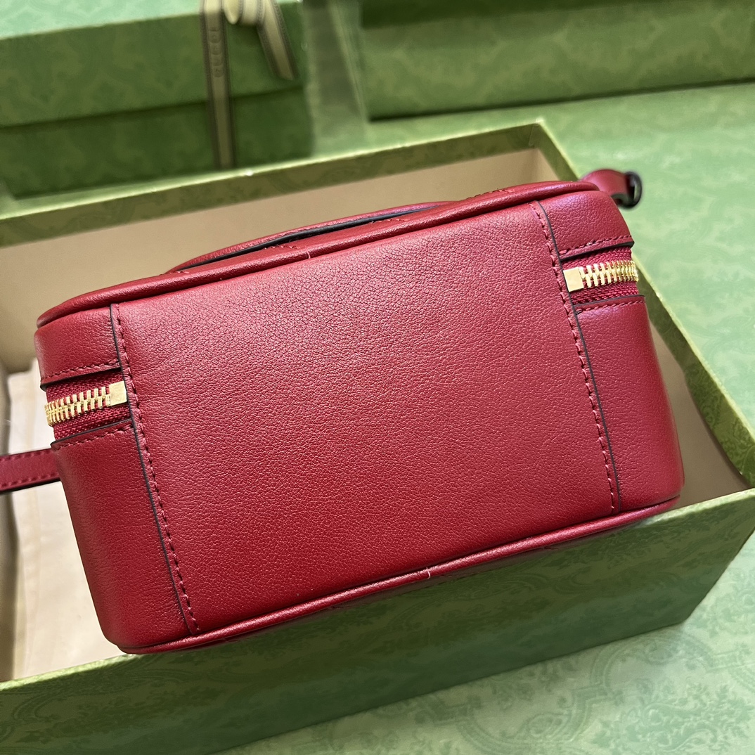 G*u*i blondie top handle bag
