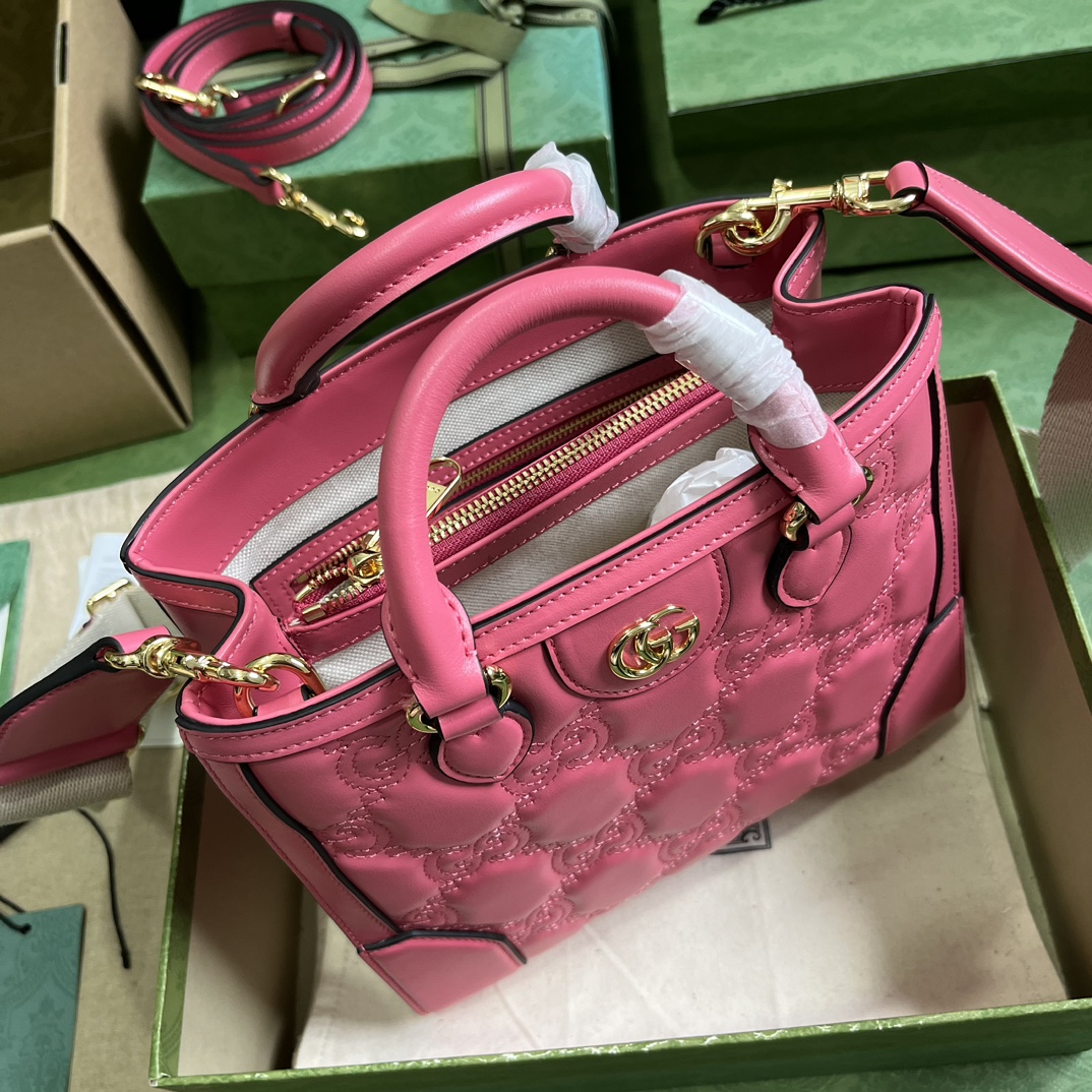 G*u*i gg matelassÉ mini top handle bag