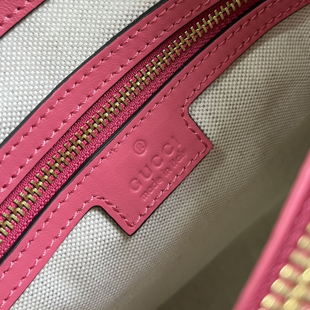 G*u*i gg matelassÉ mini top handle bag