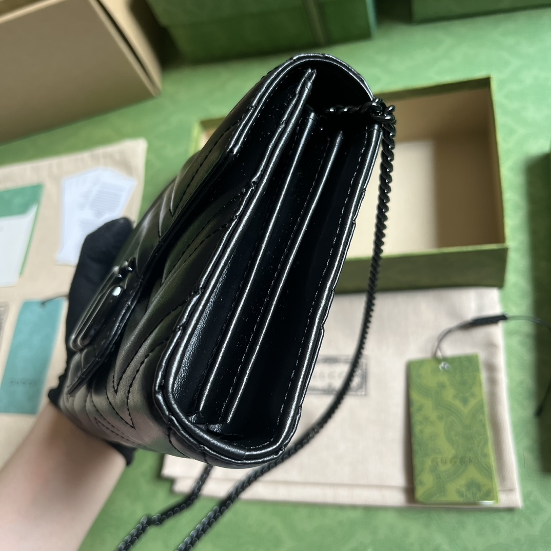 G*u*i gg marmont mini bag