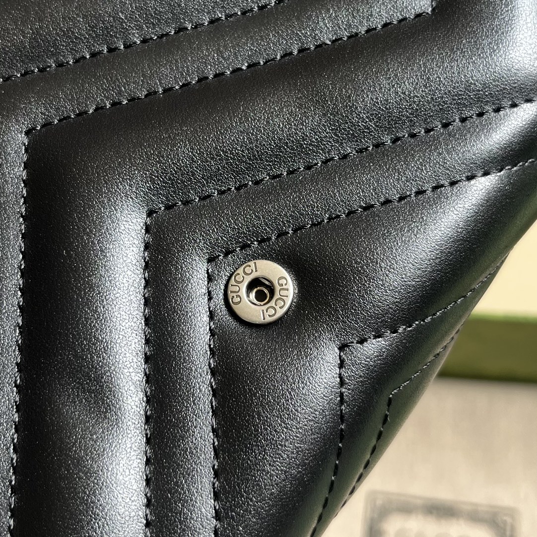 G*u*i gg marmont mini bag