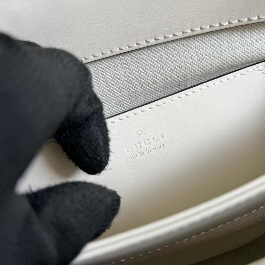 G*u*i gg matelassÉ small bag