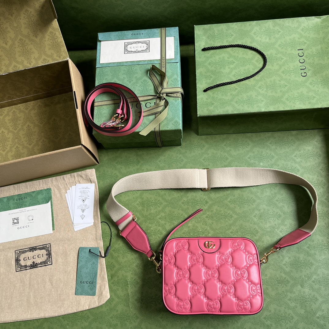G*u*i gg matelassÉ small bag