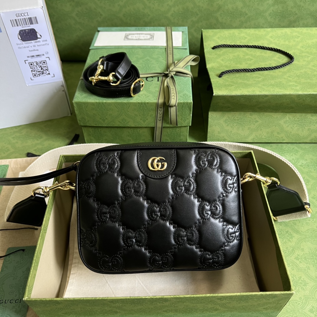 G*u*i gg matelassÉ small bag