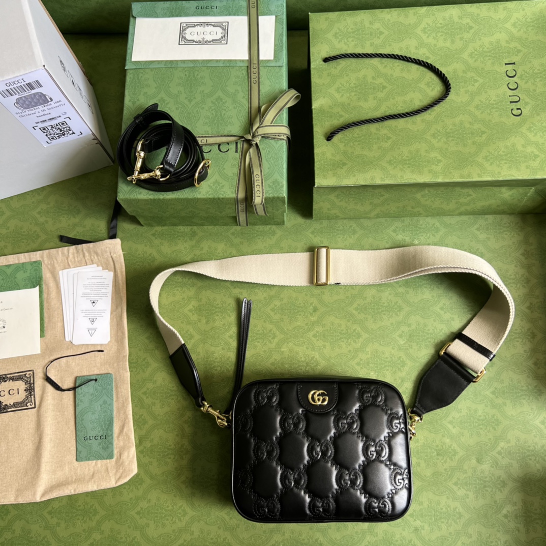 G*u*i gg matelassÉ small bag