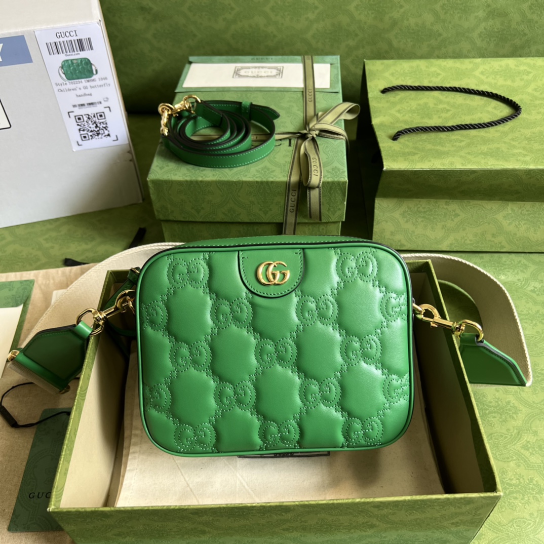 G*u*i gg matelassÉ small bag