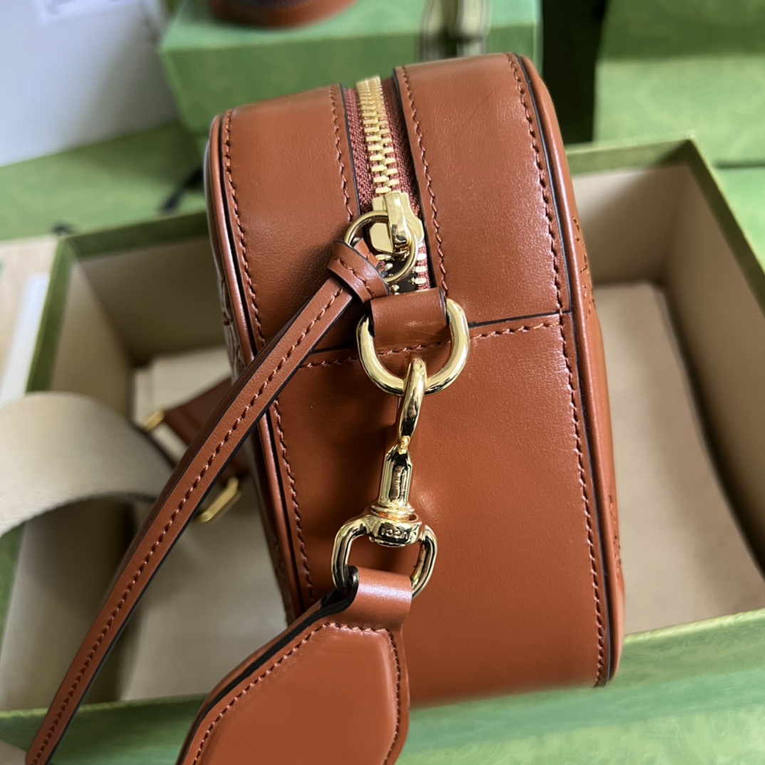 G*u*i gg matelassÉ small bag