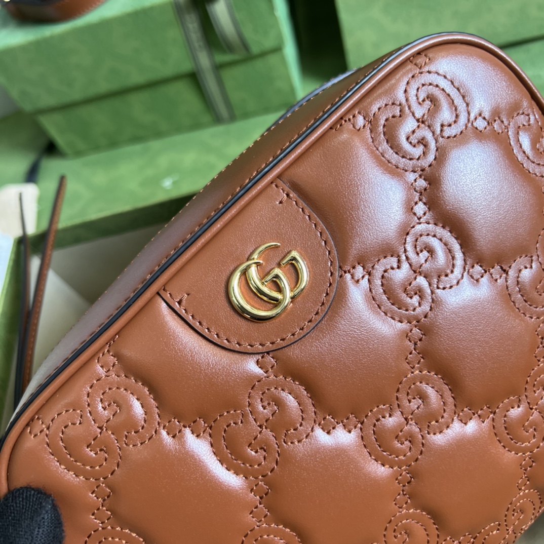 G*u*i gg matelassÉ small bag