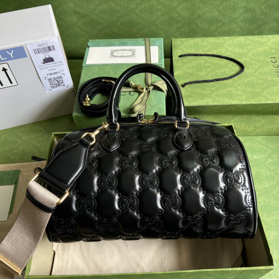 G*u*i gg matelassÉ medium bag