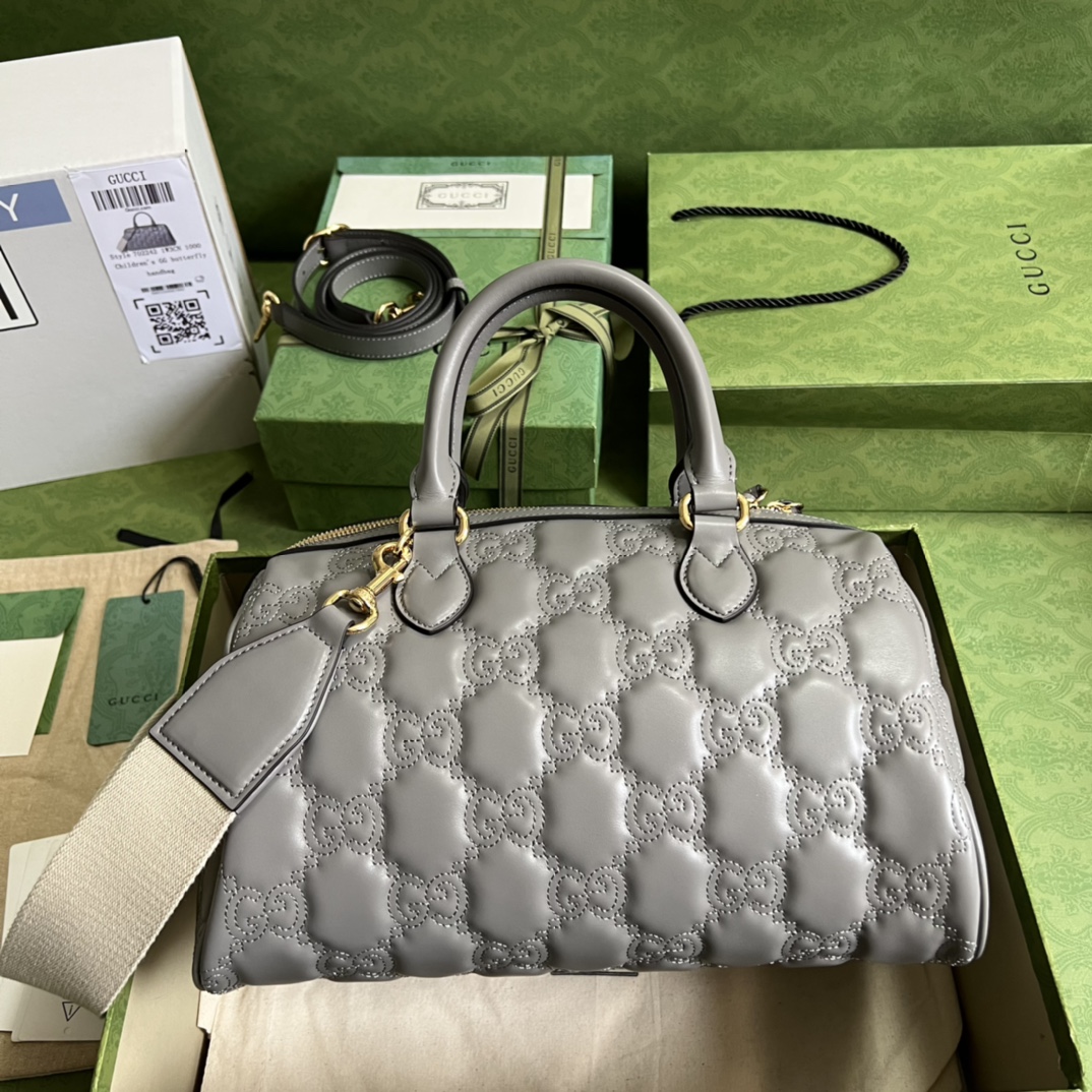 G*u*i gg matelassÉ medium bag
