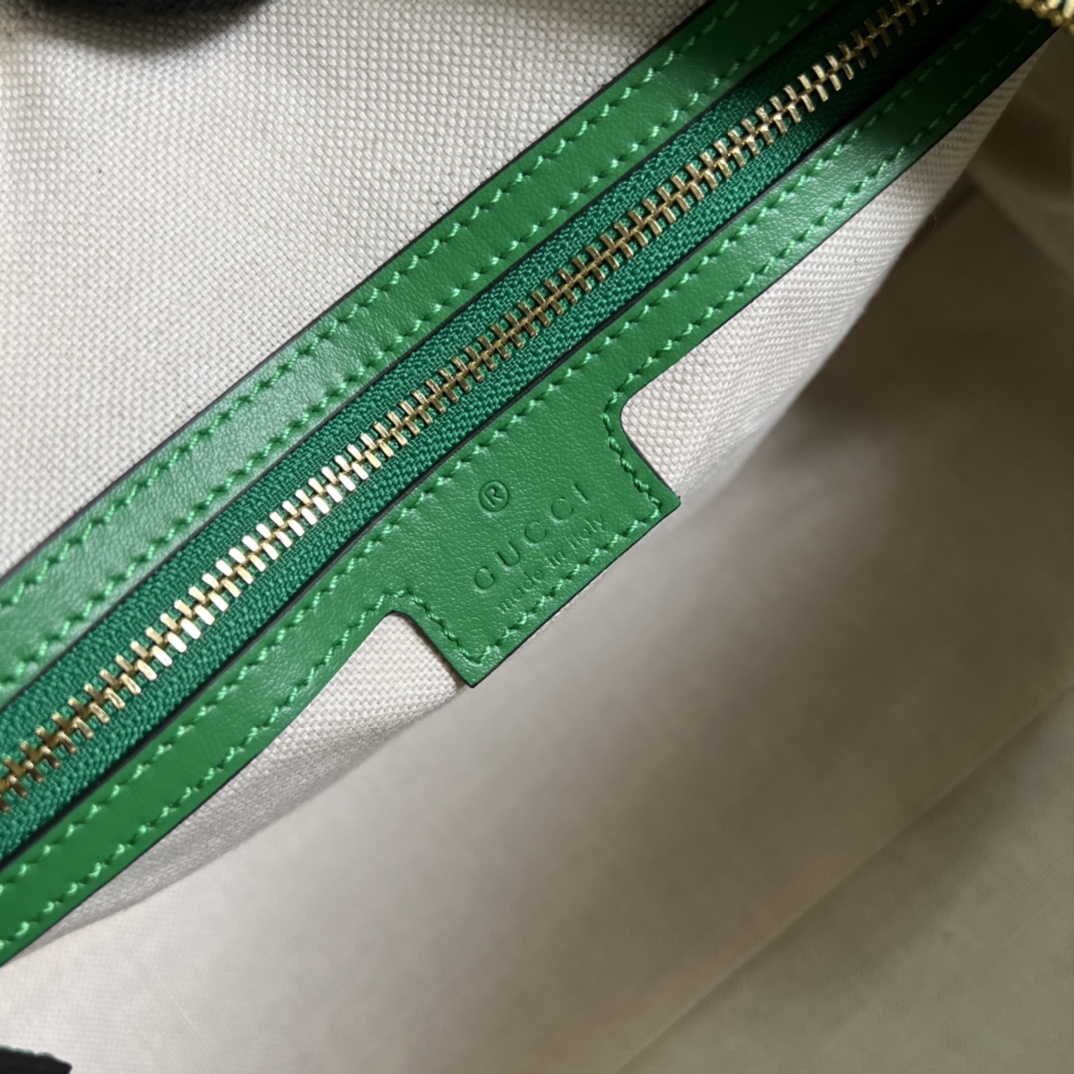 G*u*i gg matelassÉ medium bag