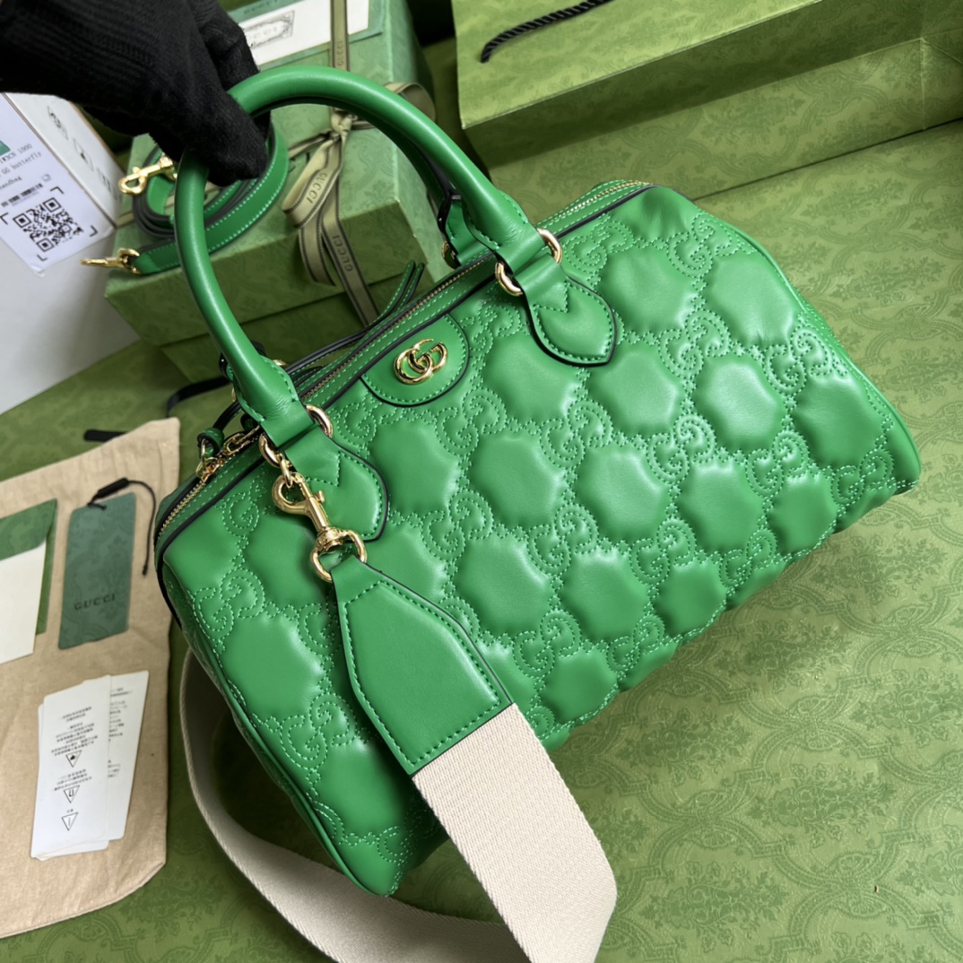 G*u*i gg matelassÉ medium bag