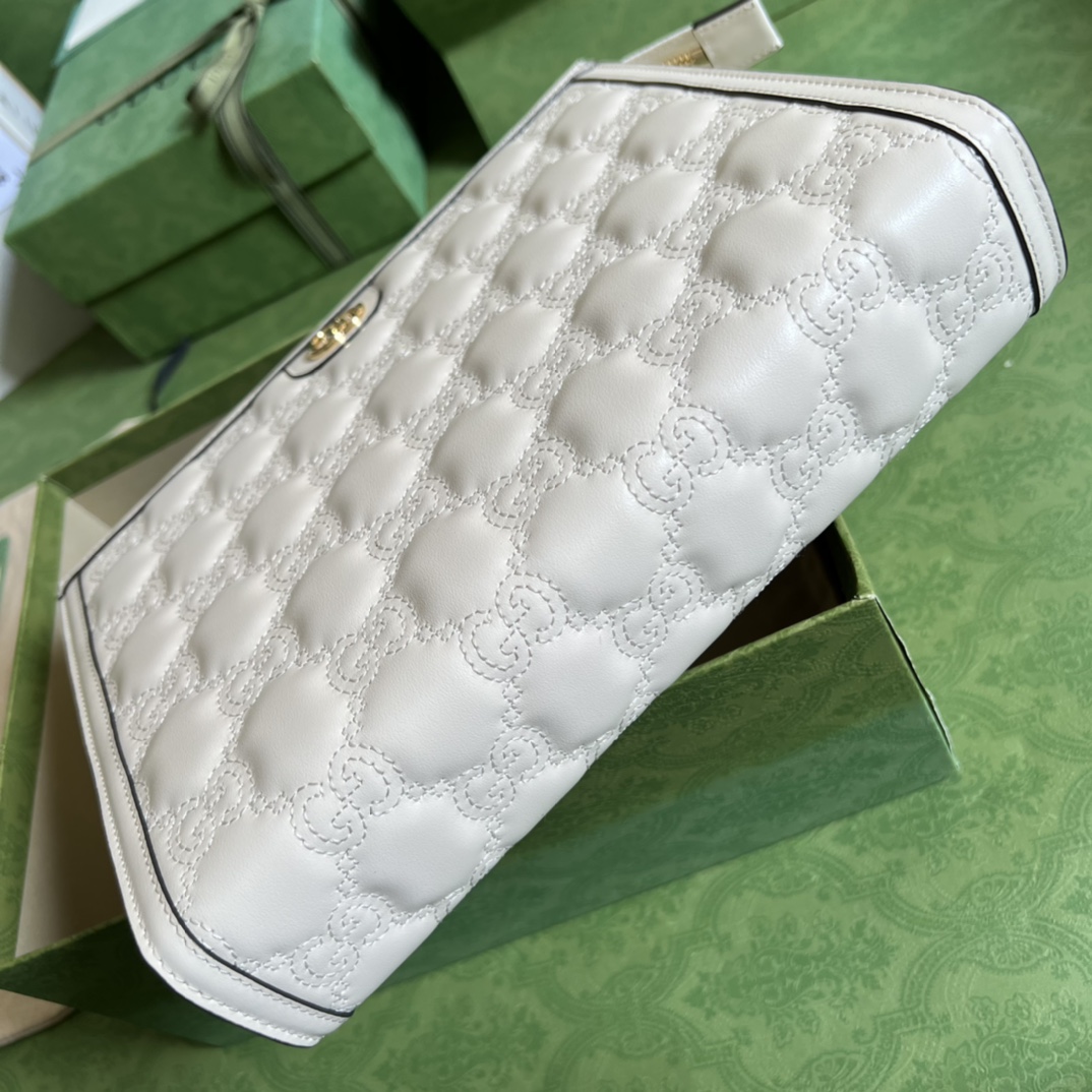 G*u*i gg matelassÉ pouch