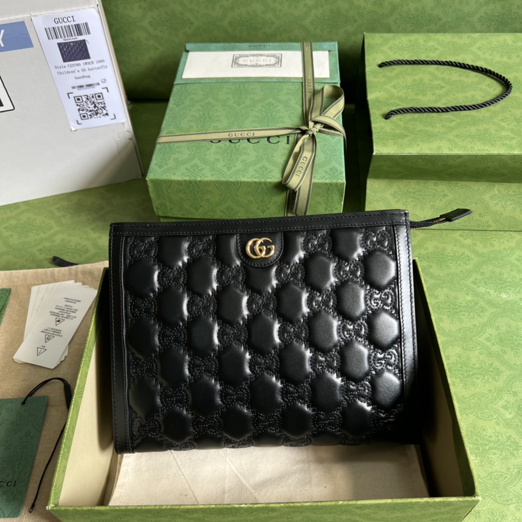 G*u*i gg matelassÉ pouch