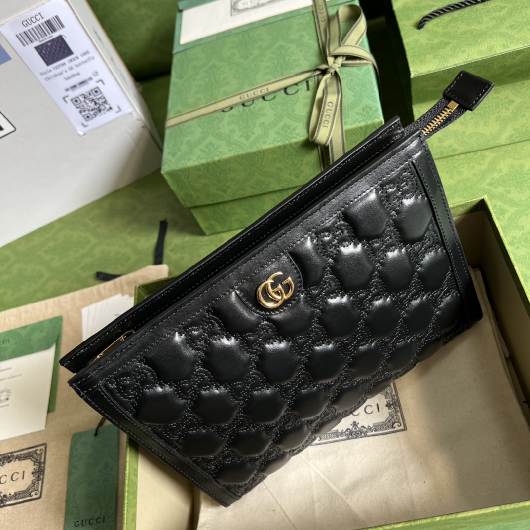 G*u*i gg matelassÉ pouch