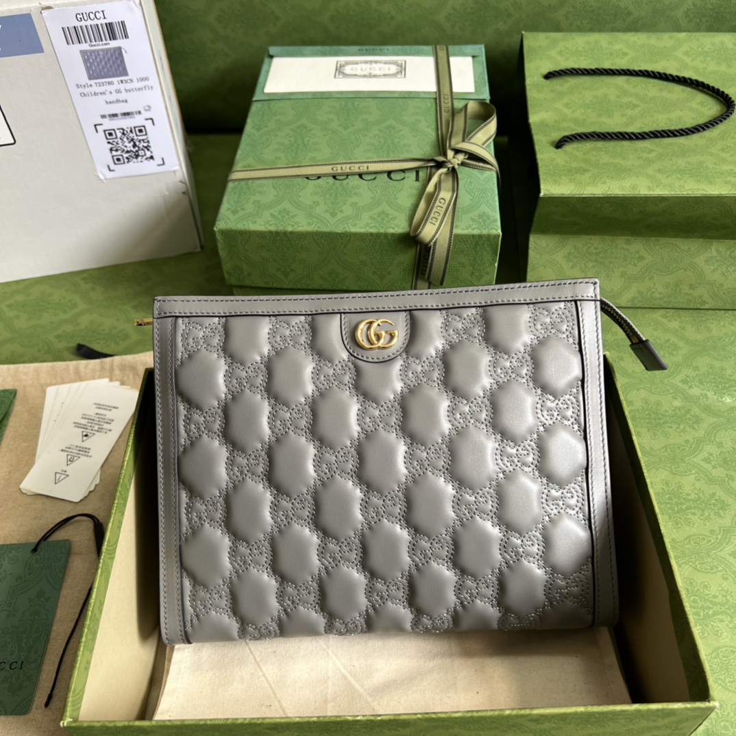 G*u*i gg matelassÉ pouch