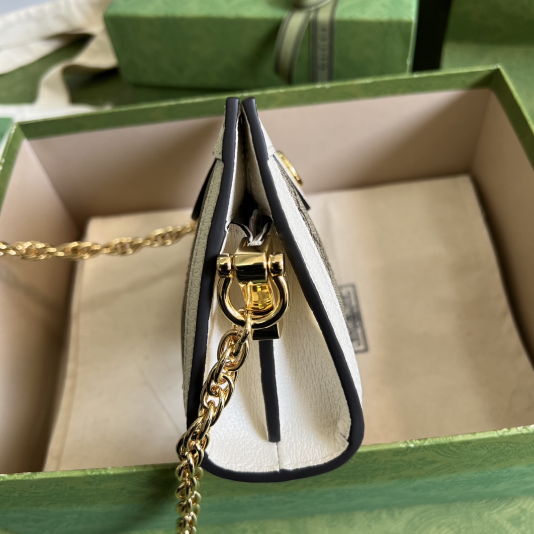 g*u*i ophidia mini shoulder bag in gg S*p*e canvas