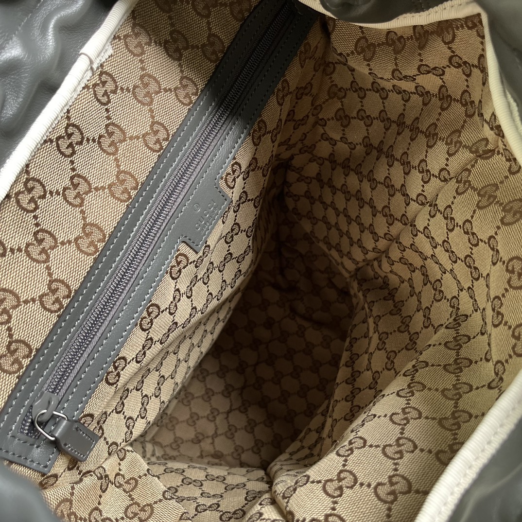 G*u*i backpack with tonal double g
