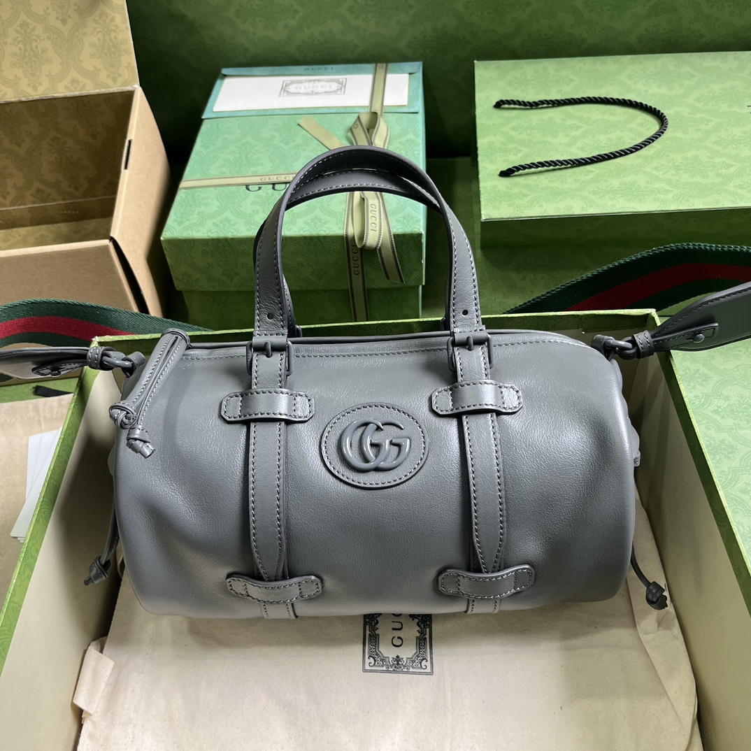 G*u*i small duffle bag with tonal double g