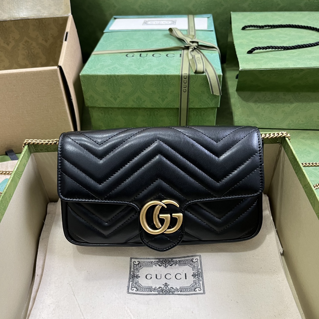 G*u*i gg marmont mini bag