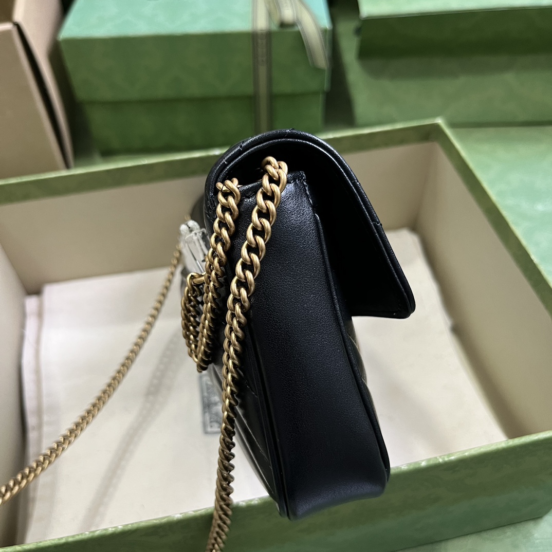 G*u*i gg marmont mini bag