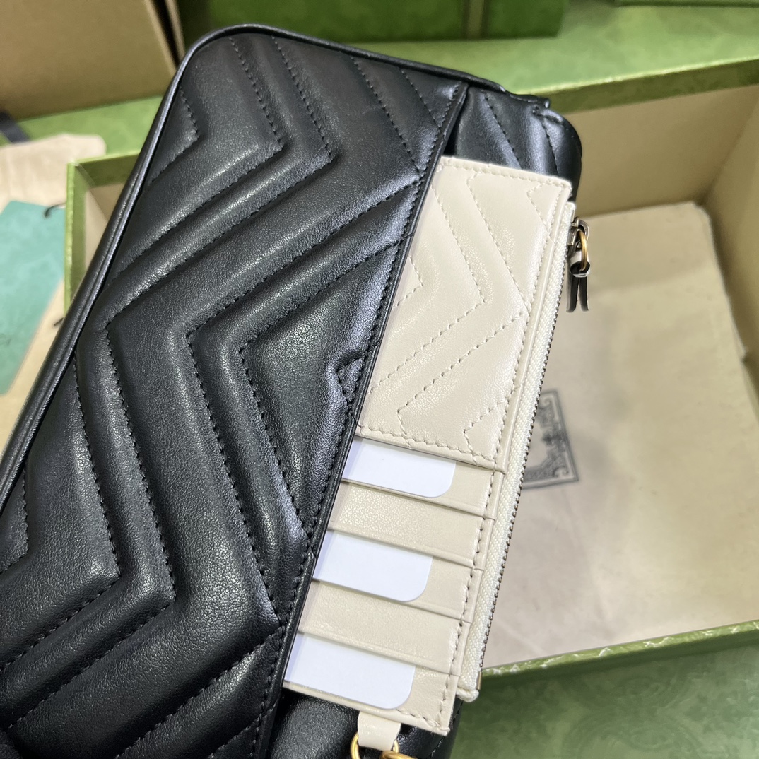 G*u*i gg marmont mini bag