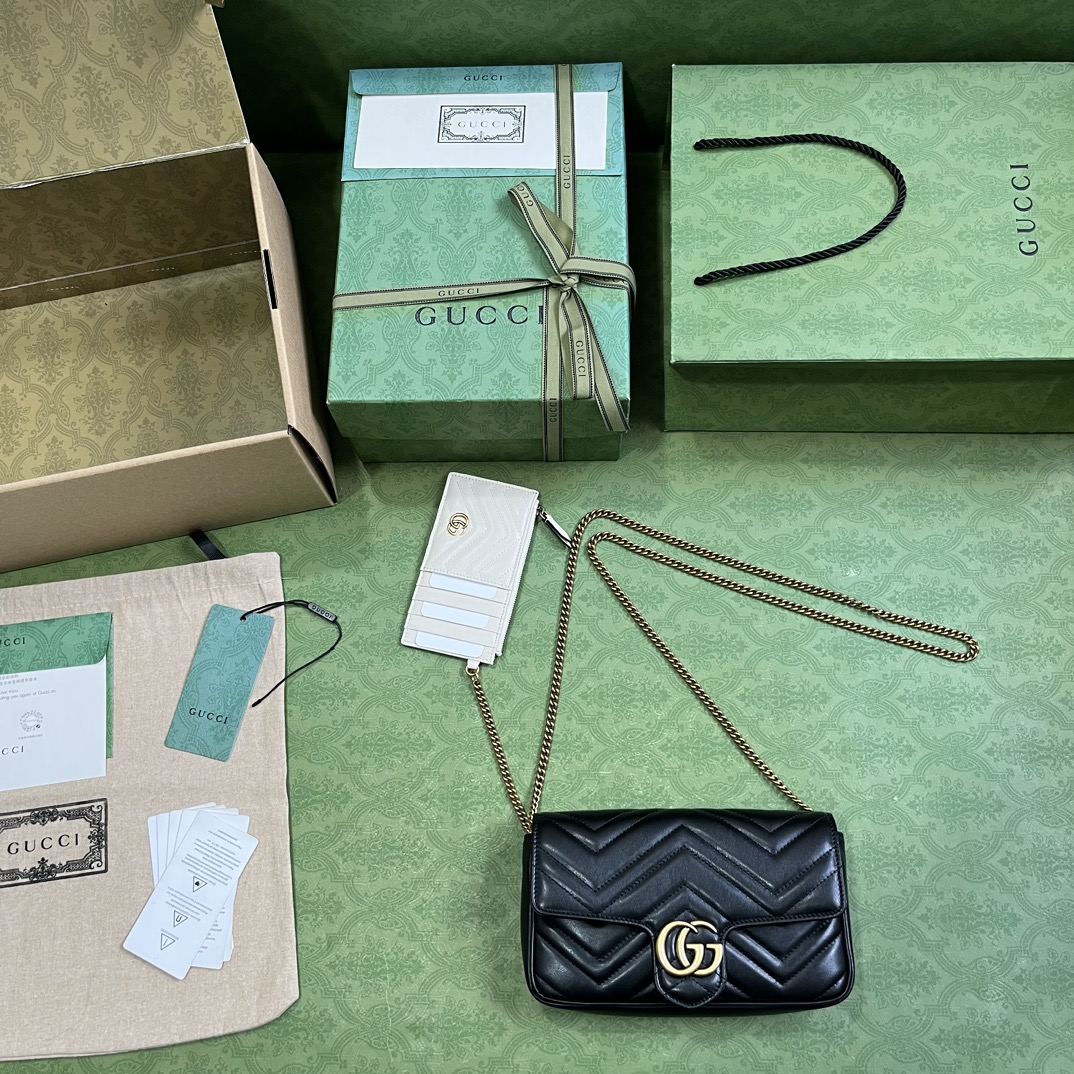 G*u*i gg marmont mini bag
