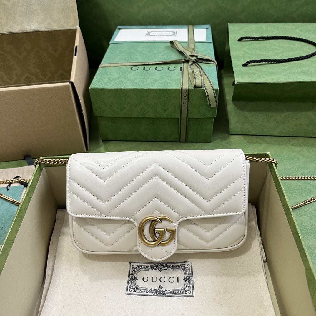 G*u*i gg marmont mini bag