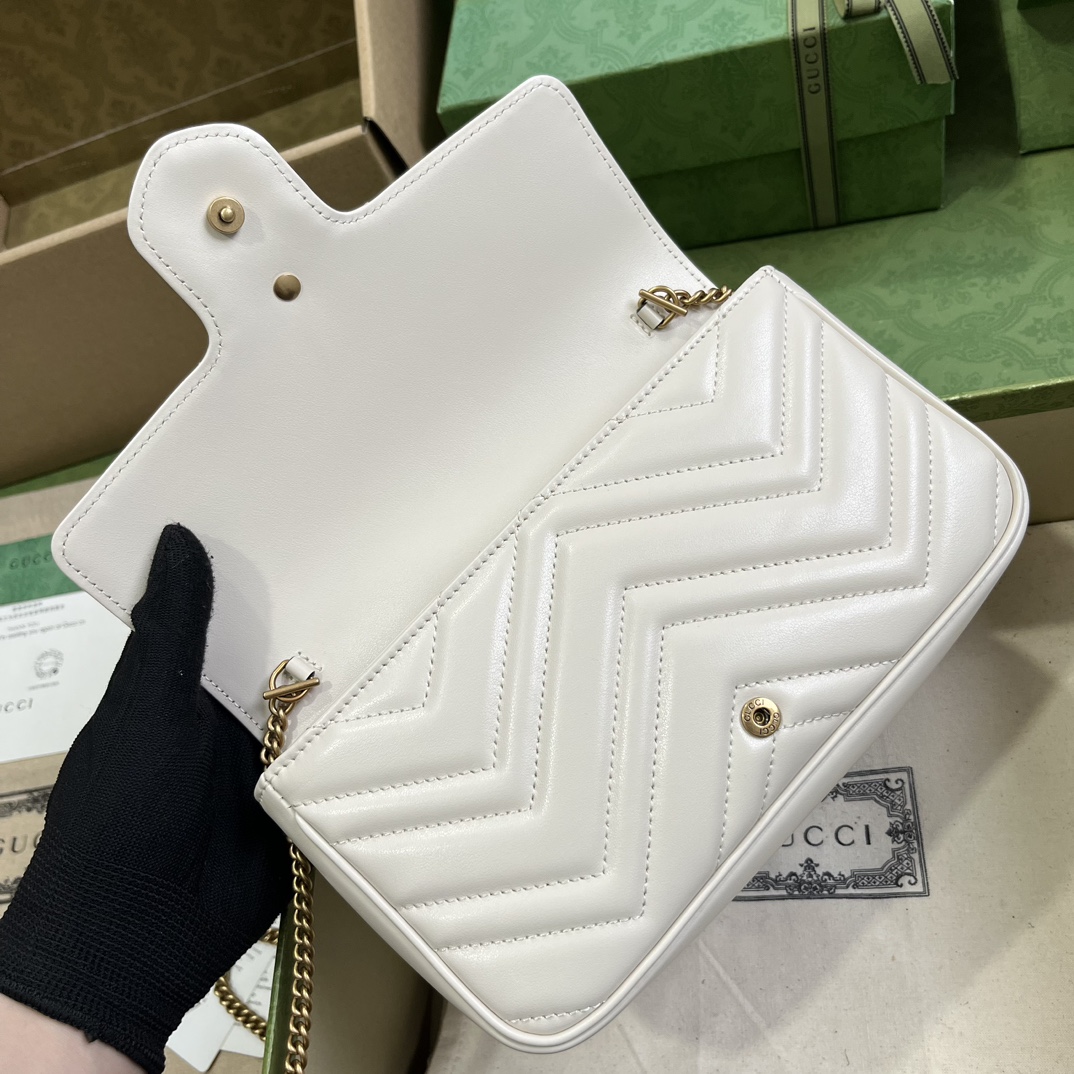 G*u*i gg marmont mini bag