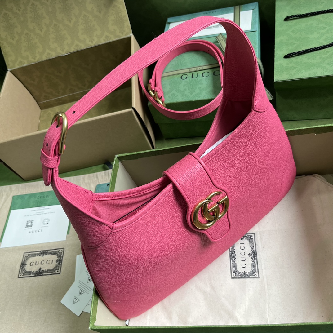 G*u*i aphrodite medium shoulder bag