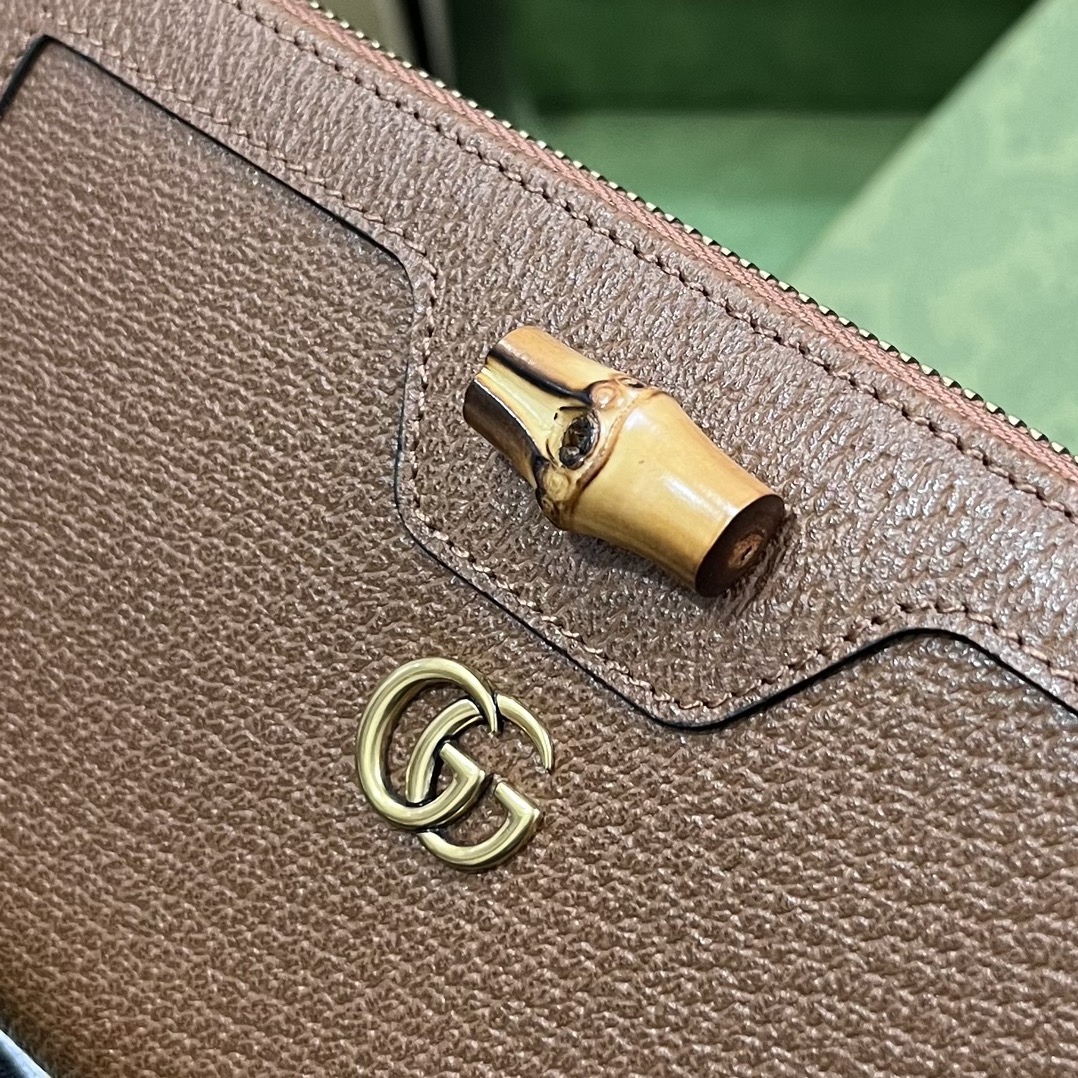 G*u*i diana wallet