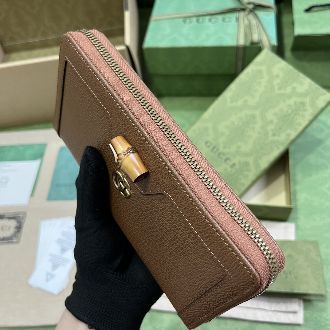 G*u*i diana wallet
