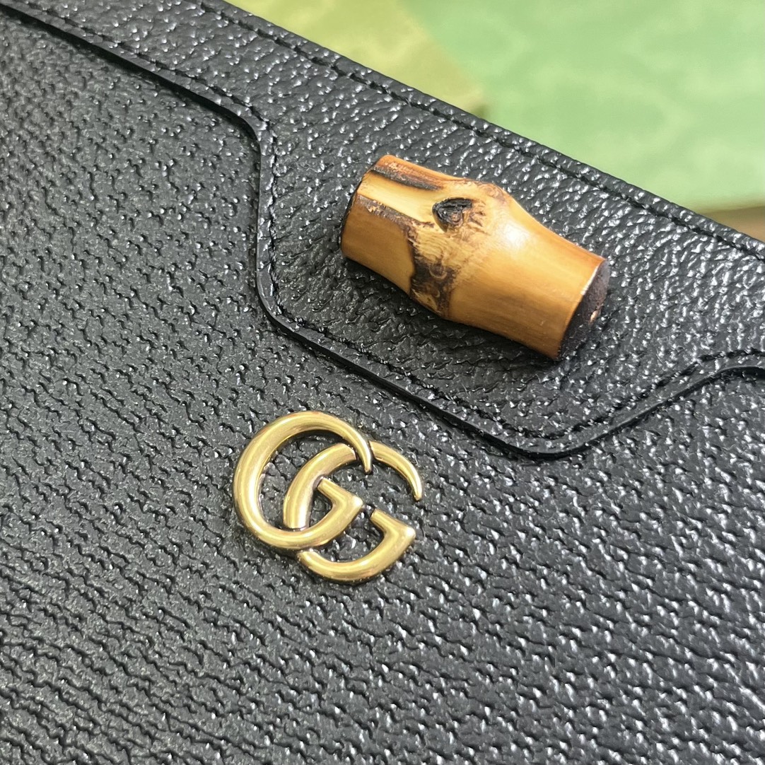 G*u*i diana wallet